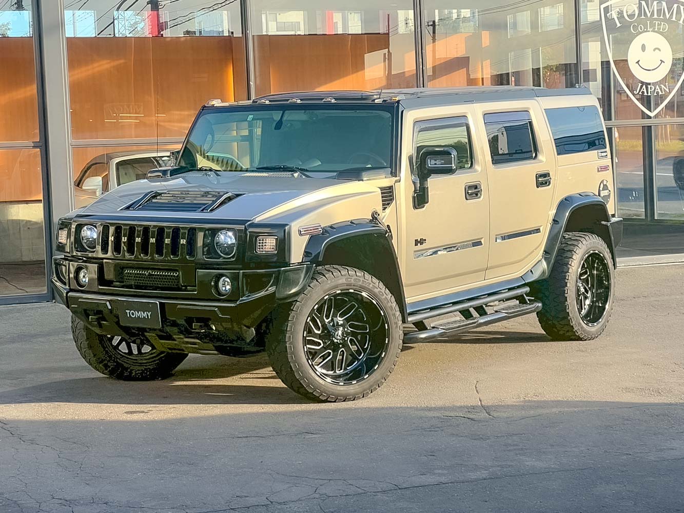 ハマーH2 タイプG 4WD 1ナンバー構造変更・社外ナビ・RBPマフラー・ETC・BOSEスピーカー・バックカメラ・オーバーフェンダー・FualOFFROAD22インチAW・Bluetooth・シートヒーター・パワーシート・サンルーフ・ヘッドレストモニター