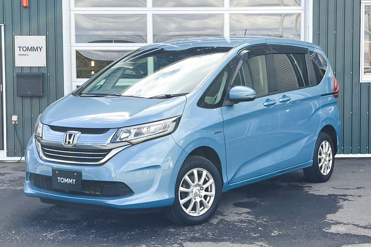 ホンダ フリードハイブリッドGホンダセンシング 4WD　6人乗・Bカメ・両側Pスラ・アダプティブクルコン・ETC・LEDヘッドライト