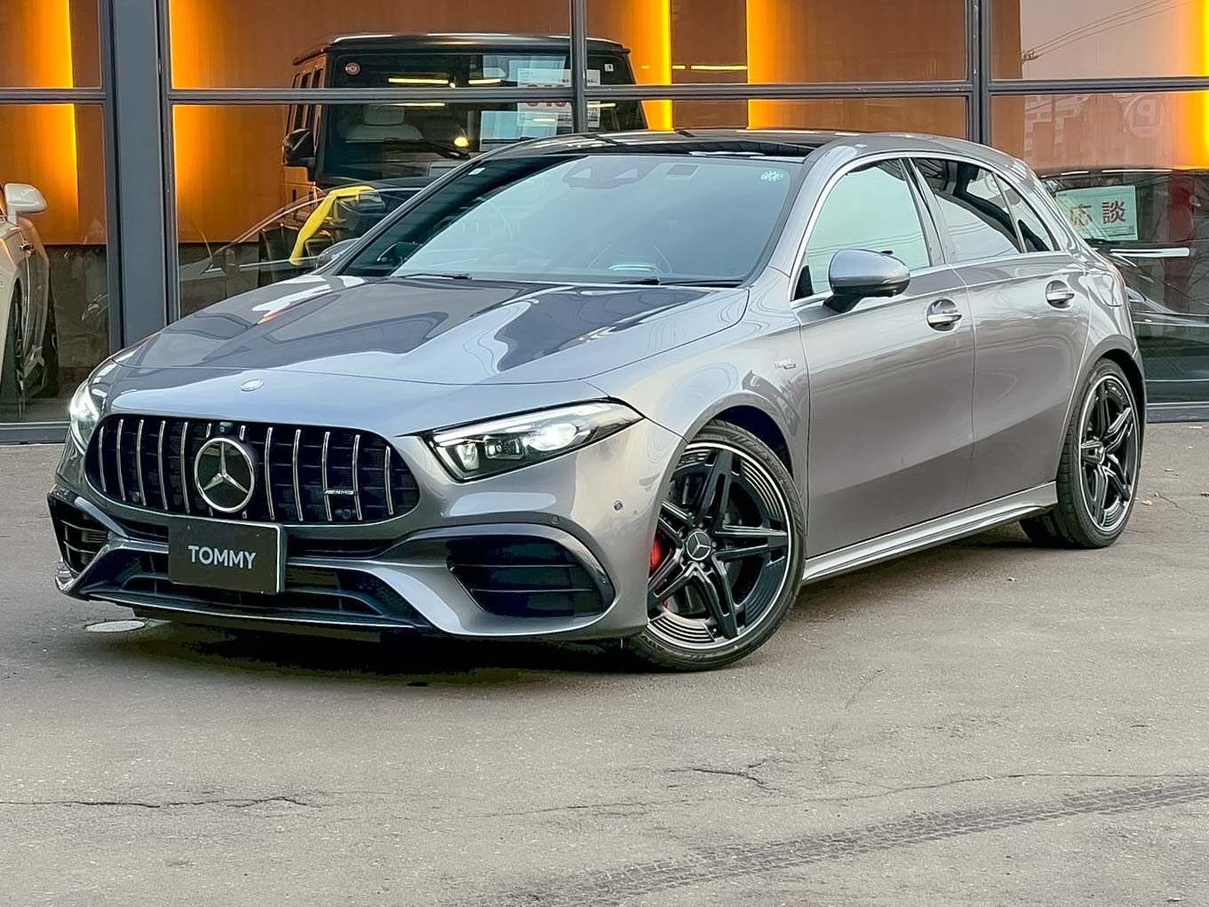 メルセデスAMG Aクラスセダン A45S 4マチックプラス 4WD　ブルメスター サンルーフ　本革シート 全周囲カメラ