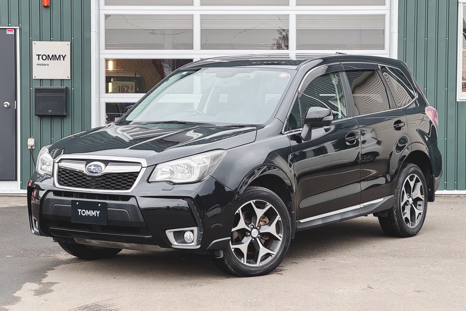 スバル フォレスター 2.0XTアイサイト 4WD　バックカメラ・アイサイト・クルーズコントロール・ETC・SI-DRIVE・Xモード・前席シートヒーター・純正18インチAW