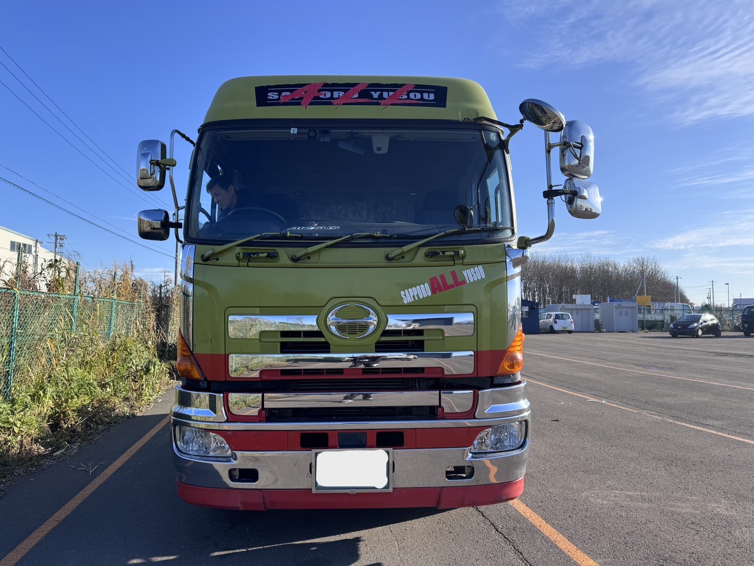 日野自動車 プロフィア トラクターヘッド　MT 型式:QPG-SH1EEDG 第5輪荷重:11500kg ディーゼル