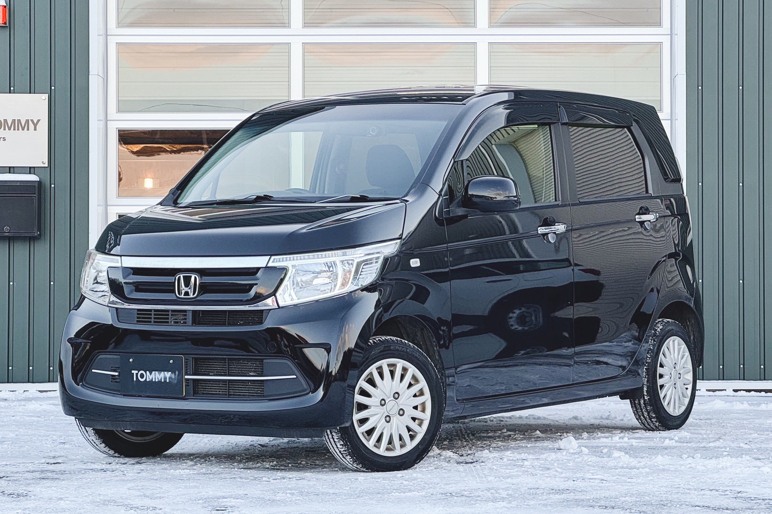 ホンダ N-WGN G Lパッケージ 4WD　バックカメラ・ETC・エンジンスターター・ドライブレコーダー・シートヒーター・ヒーテッドドアミラー・スマートキー・25 年製ダンロップエナセーブ