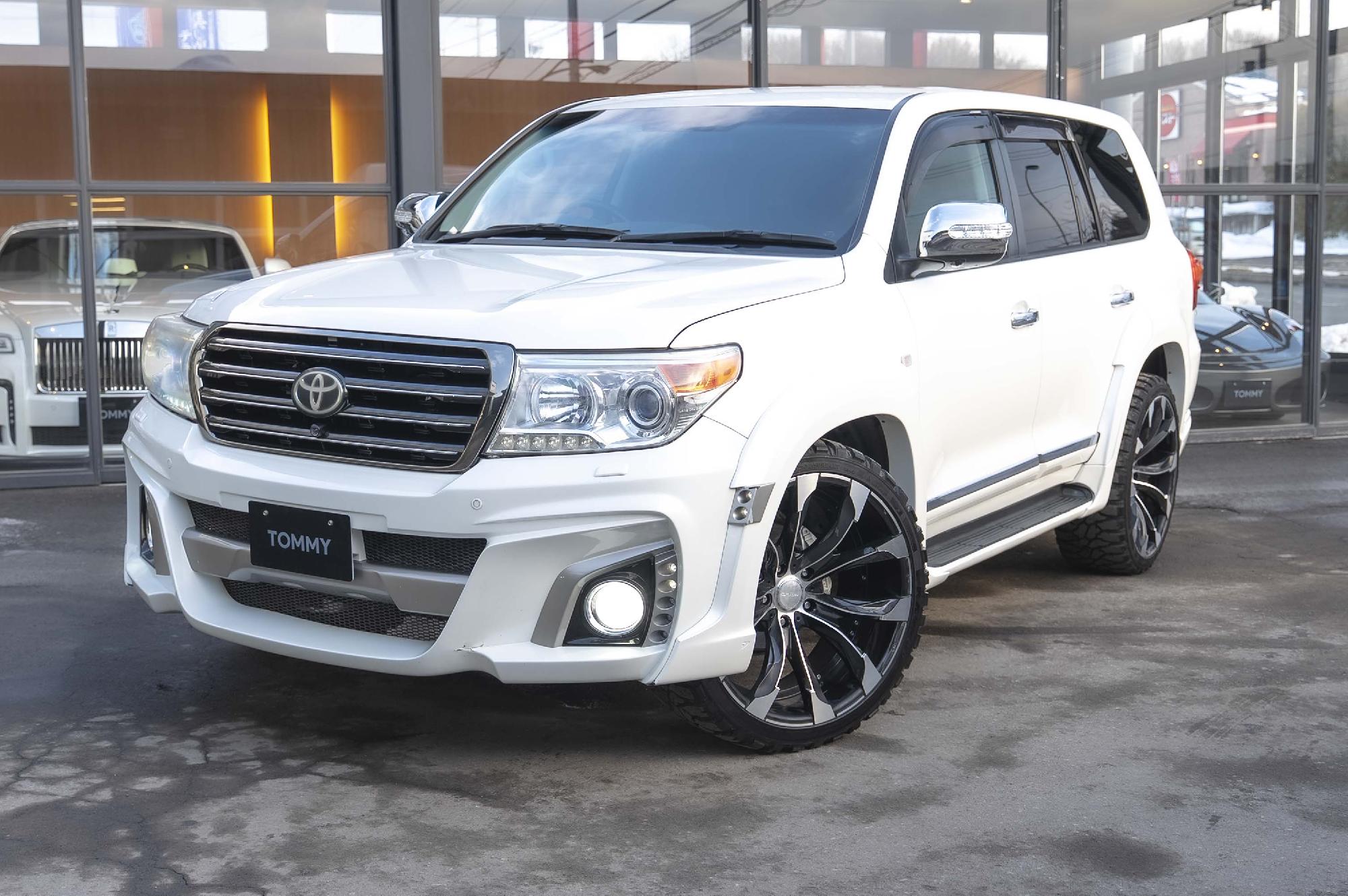 トヨタ ランドクルーザー 200 4.7AX Gセレクション 4WD 　WALDエアロ ナビ バックカメラ サイドカメラ フロントカメラ ETC 後席モニター